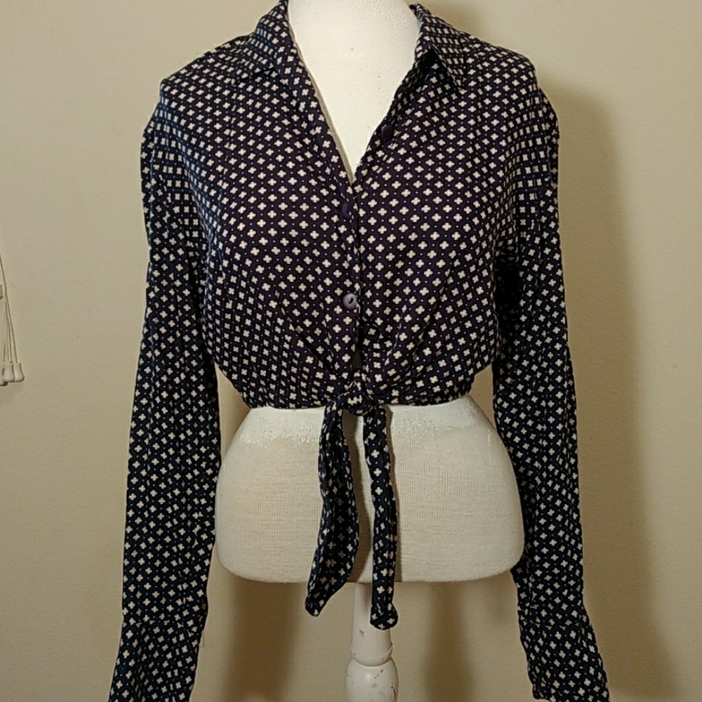Tie Front Crop Top